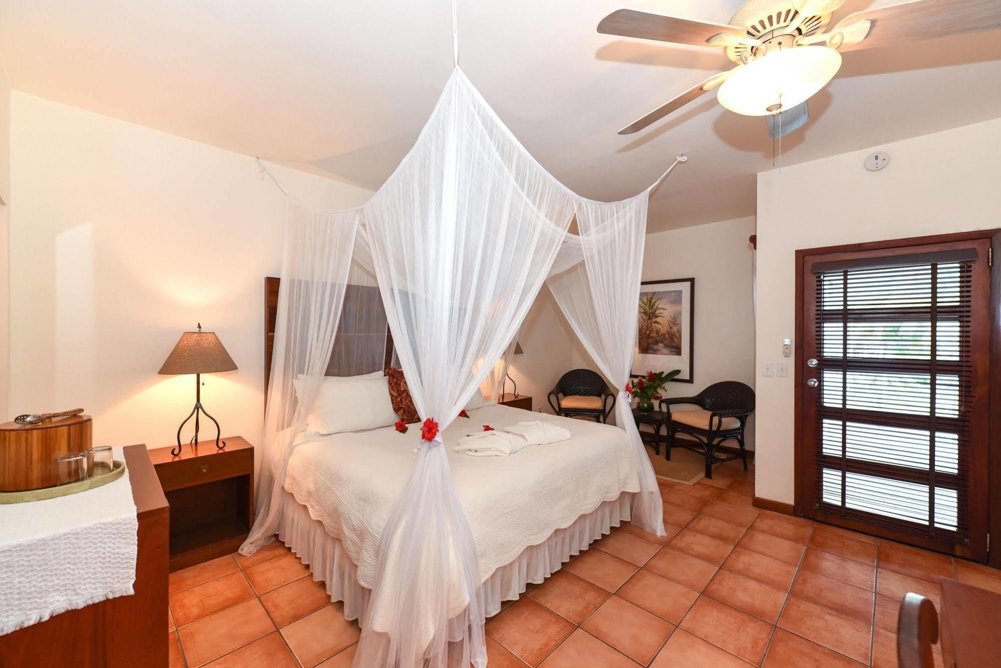 Victoria House Resort & Spa San Pedro  Eksteriør bilde
